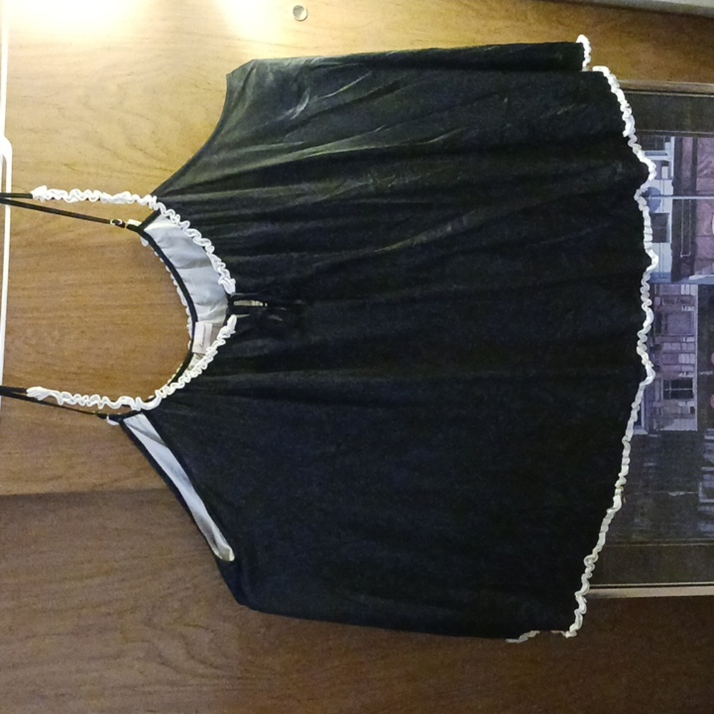 AMOUREUSE BABYDOLL SIZE 5X, 100% NYLON, LINED, VALENTINES DAY